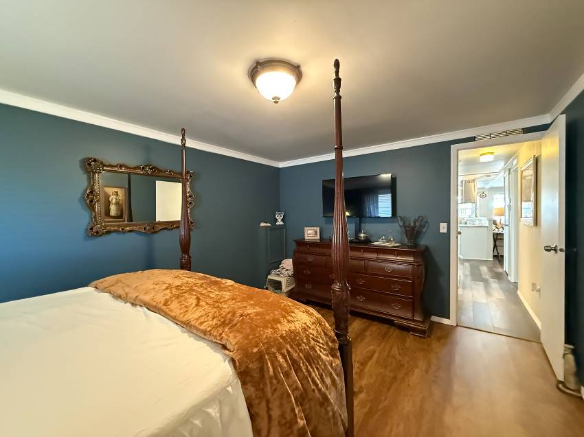 583 Bayshore Dr a Ellenton, FL Mobile or Manufactured Home for Sale